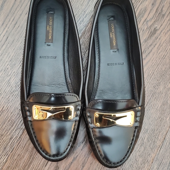 Louis Vuitton Loafers - Picture 2 of 11